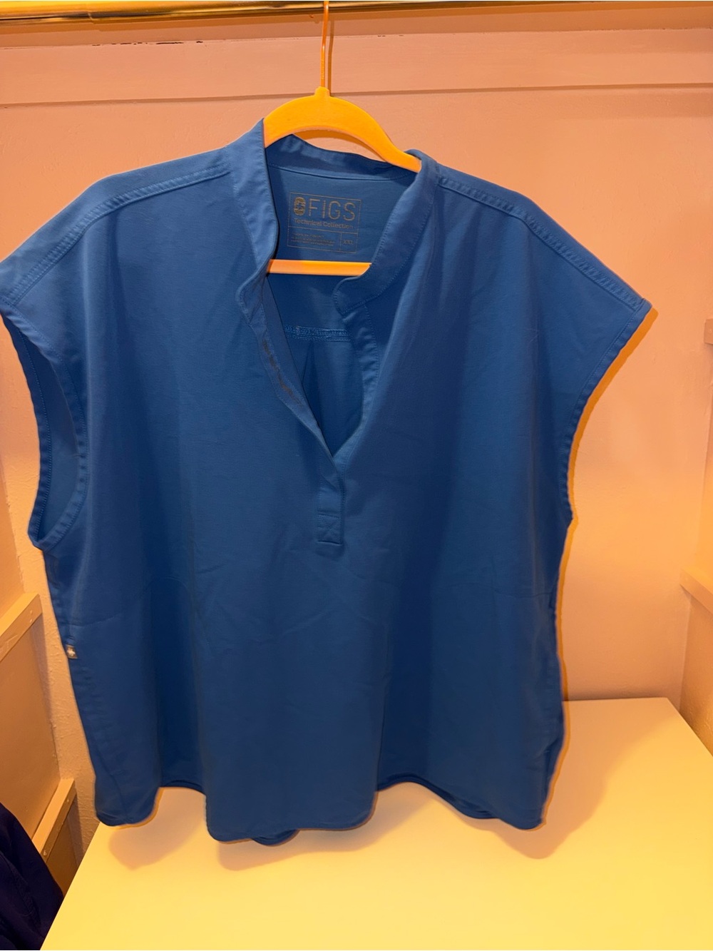 FIGS Women's Royal Blue Rafaela Top XXL